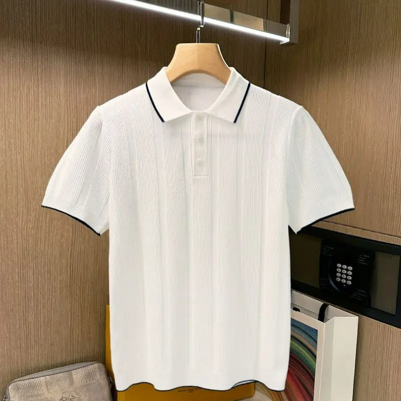 white_a78f2417-ee57-4e6d-ae7d-ab249d007206-1